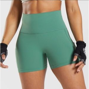 Gymshark Legacy Ruched Short